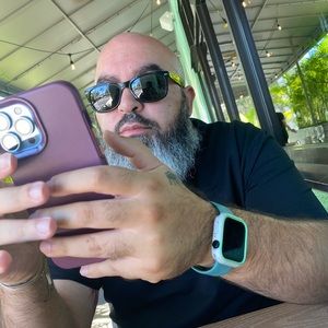 Meet your Posher, Leonardo